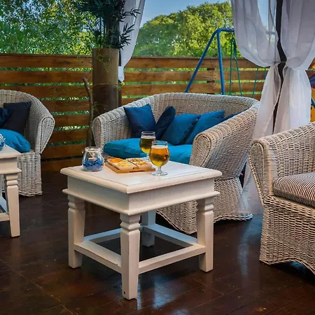 Tatil Evi 5 Bedroom Awesome In Bilice