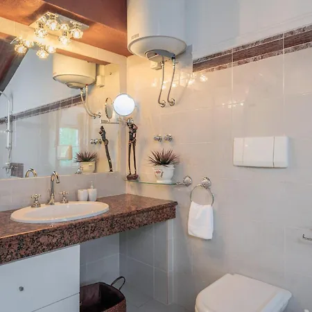 Tatil Evi 5 Bedroom Awesome In