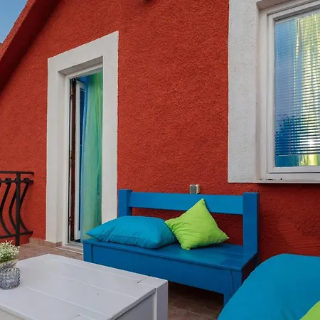 5 Bedroom Awesome In Bilice