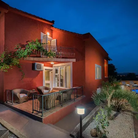 5 Bedroom Awesome In Bilice
